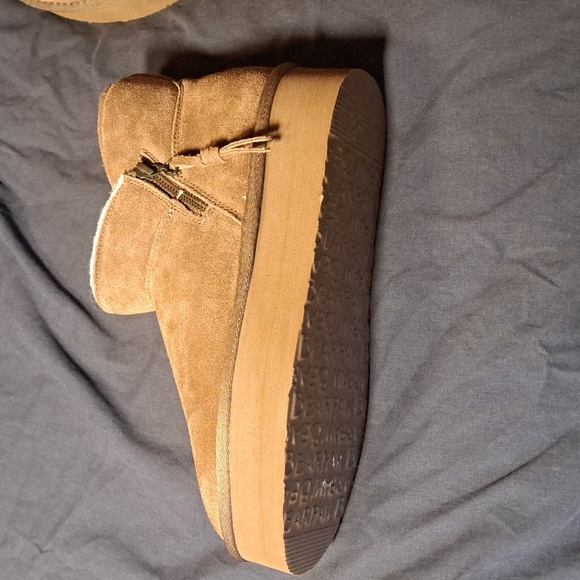 NWOT Bearpaw Women's Toni Zip Side Brown Platform Size 9 Boot - Picture 11 of 14